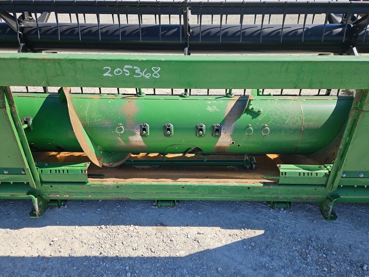 2013-john-deere-630f-image-6
