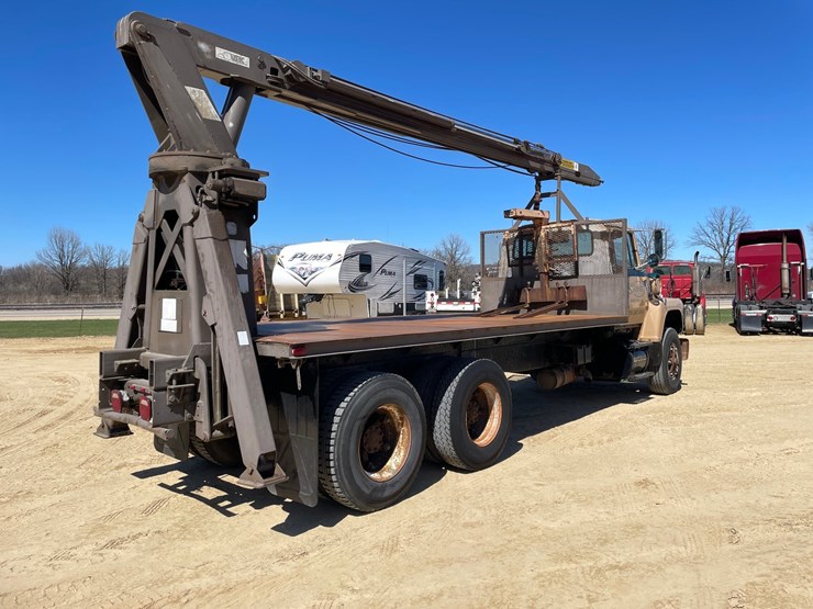 1994-ford-l8000-image-5