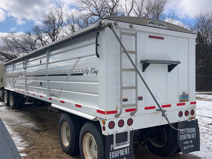 2011-precision-hopper-trailer-image-11