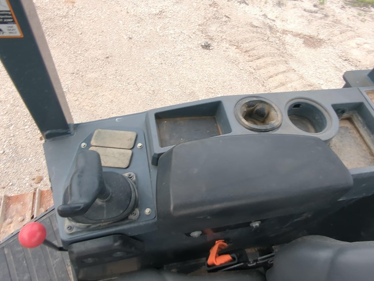 2022-deere-450-lt-image-17