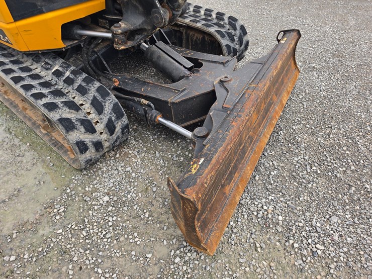 2022-jcb-50z-1-image-22