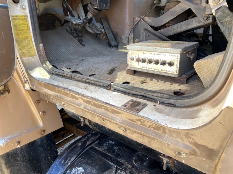 1994-ford-l8000-image-49