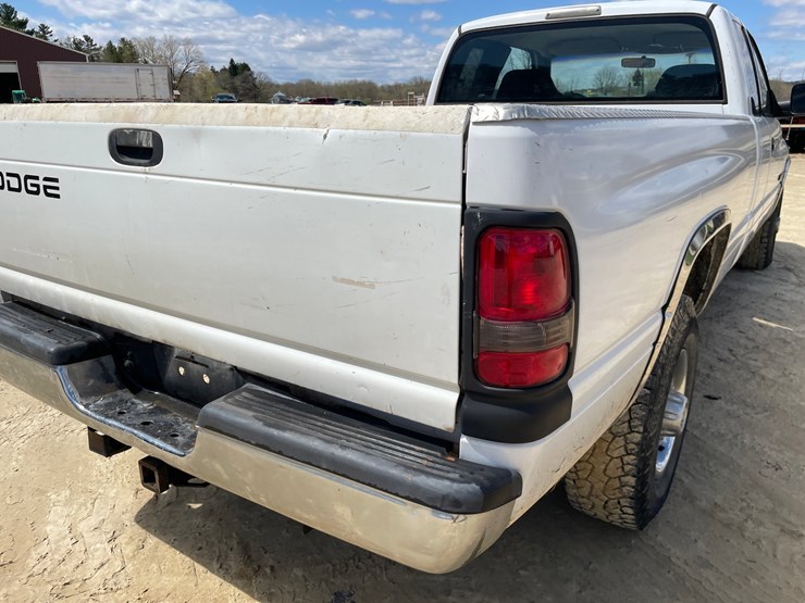 2001-dodge-ram-2500-image-21