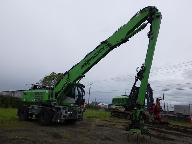 sennebogen-738e-tree-handler-image-2