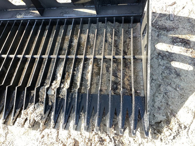 #2331-•-new-wolverine-66"-skid-steer-skelton-high-side-bucket-image-7