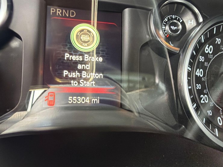 2022-dodge-3500-image-24