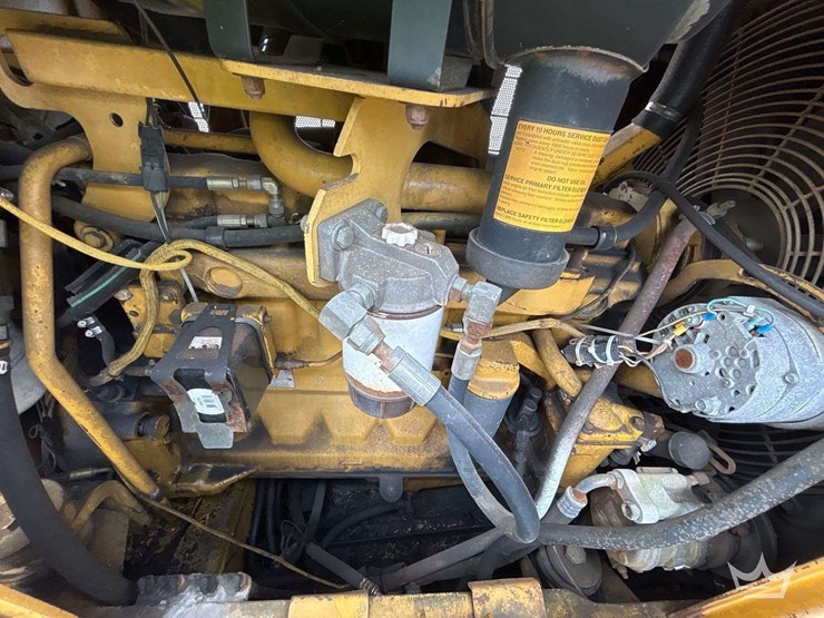 1996-deere-643d-image-7