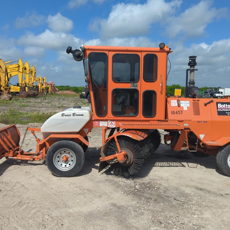 2022 BROCE RCT350