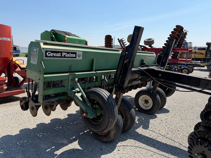 great-plains-solid-stand-15-image-11