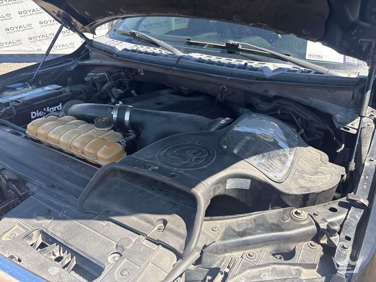 2017-ford-f150-image-8
