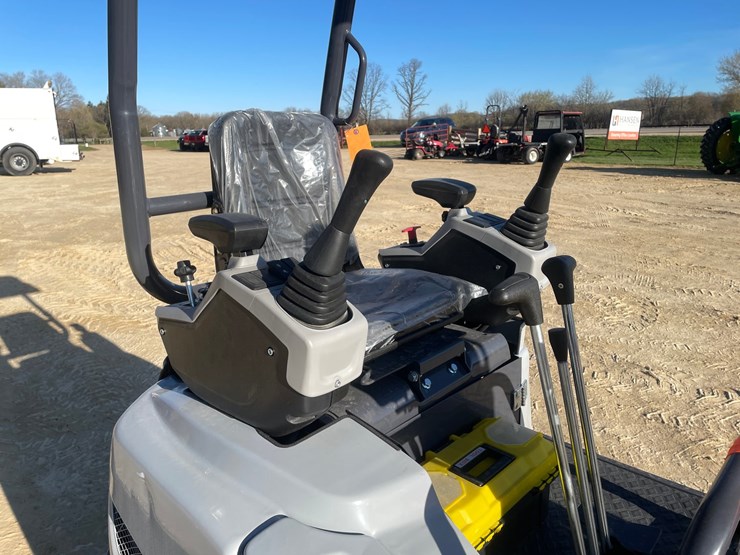 #1087-•-new-atspower-me18-mini-excavator-image-16