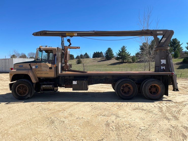 1994-ford-l8000-image-8