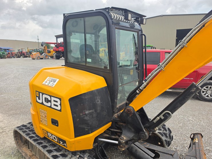 2022-jcb-50z-1-image-21