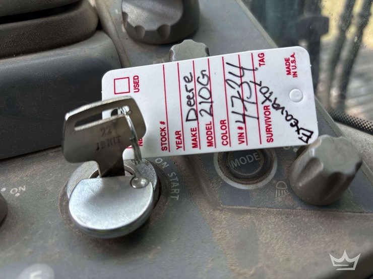 2017-deere-210g-image-53