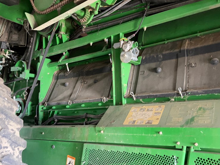 2000-john-deere-9650-image-17