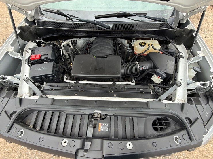 2020-chevrolet-1500-image-22
