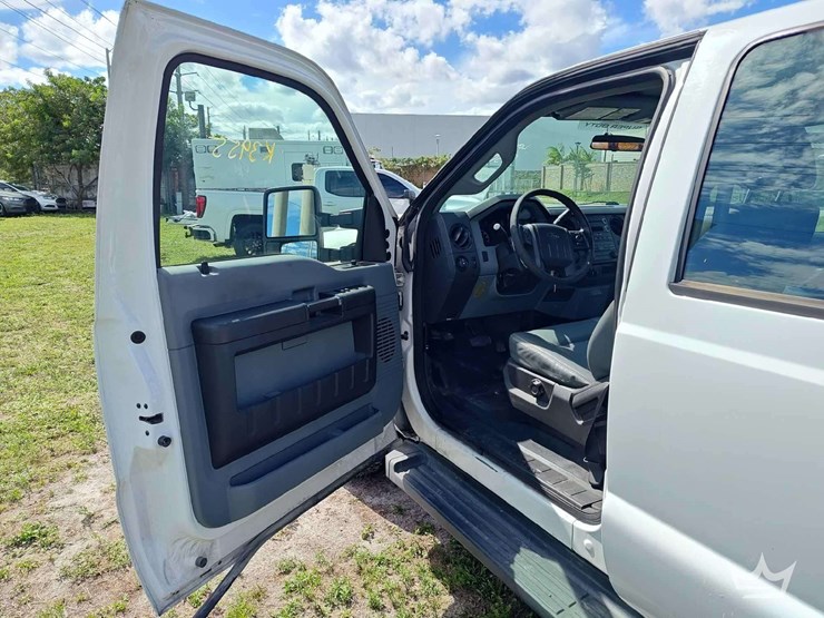 2015-ford-f250-image-12