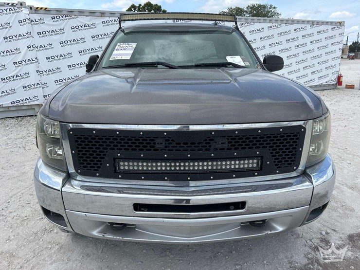2013-chevrolet-silverado-1500-image-30