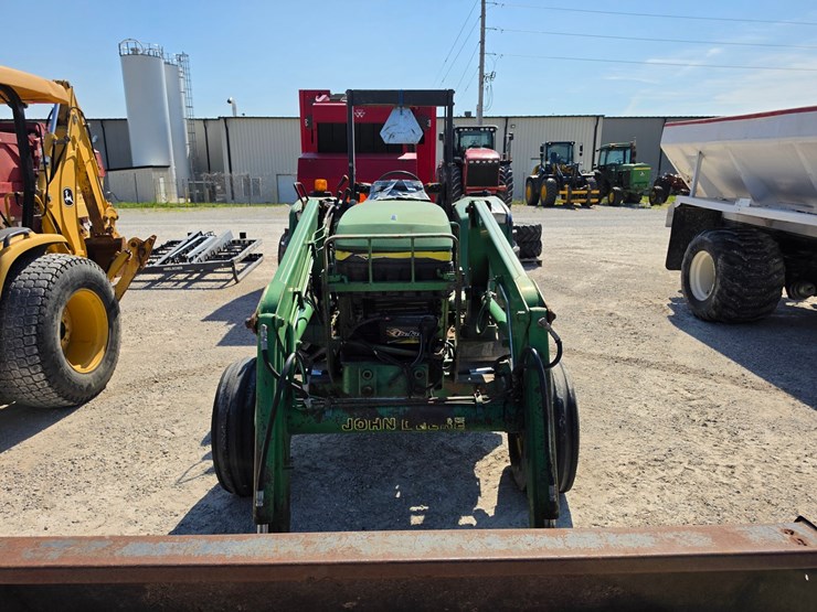 1998-john-deere-6210-image-4