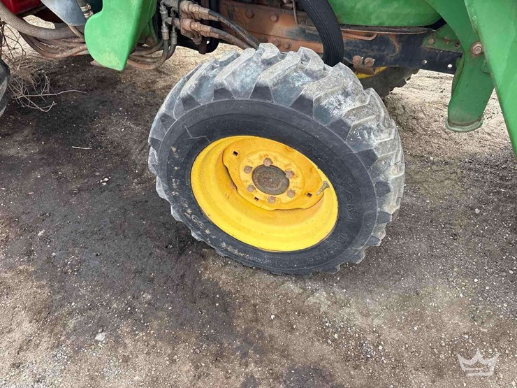2010-john-deere-4720-image-30