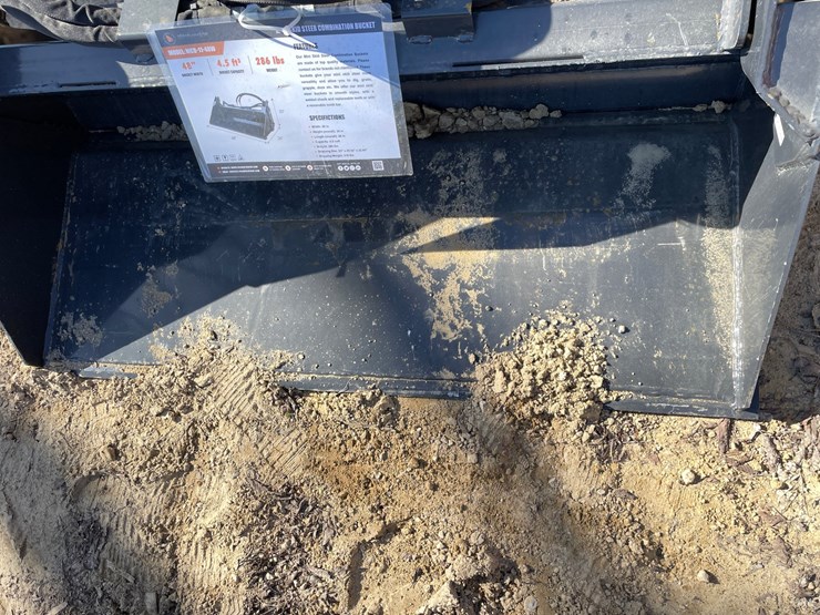 #2317-•-new-wolverine-mini-skid-steer-combination-bucket-image-7