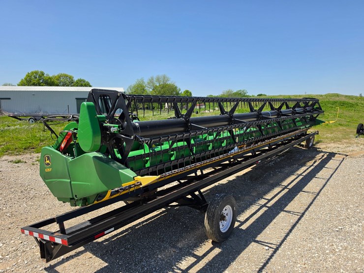 2015-john-deere-635f-image-1