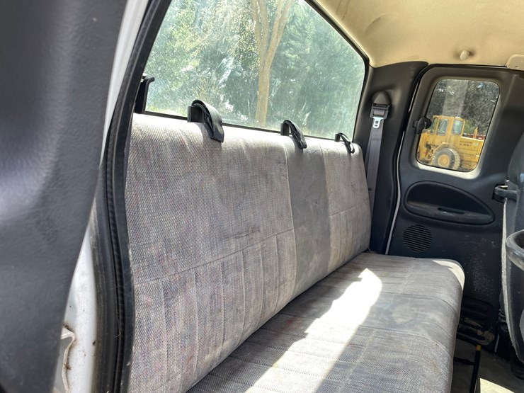 2001-dodge-ram-2500-image-55