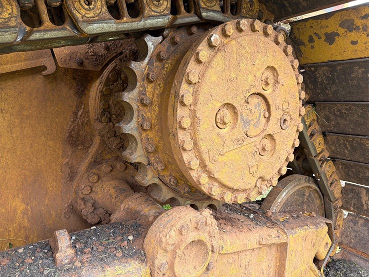 2019-caterpillar-d6n-lgp-image-9