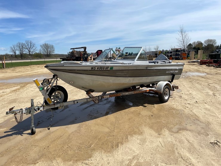#2000-•-1986-crestliner-nordic-17'-boat-(has-wi-title)-image-1