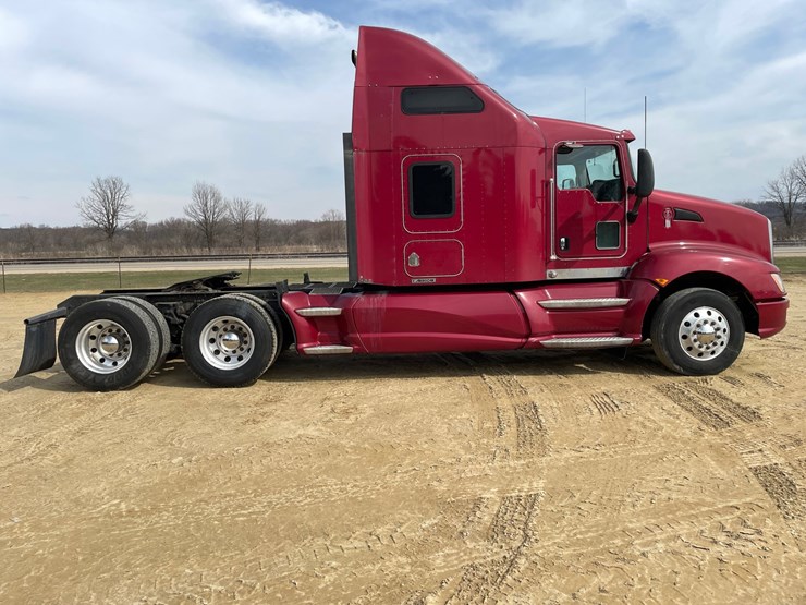 2008-kenworth-t660-image-4
