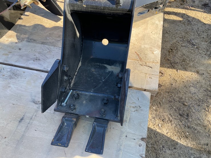 #2310-•-new-mini-8"-bucket-attachment-image-2