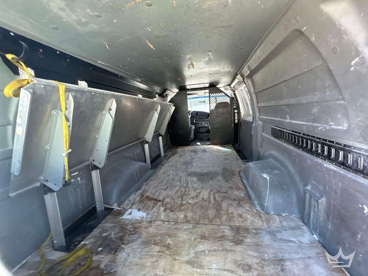2008-ford-cargo-image-20