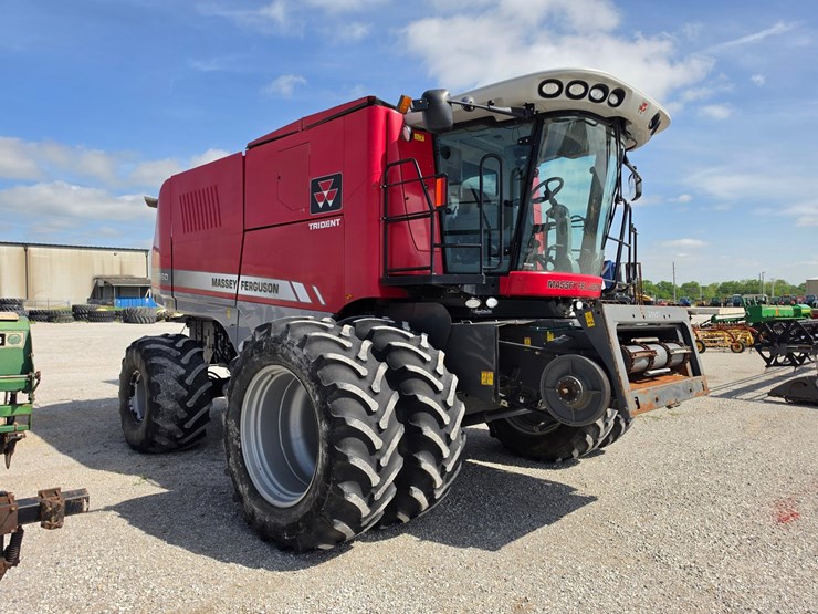 2013-massey-ferguson-9560-image-25