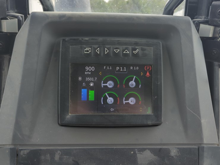 2022-deere-700l-xlt-image-22