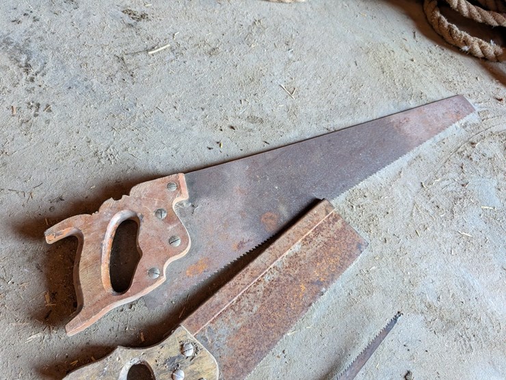 #5508-•-hand-saws-image-2