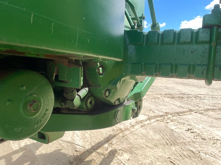 john-deere-2510-image-51