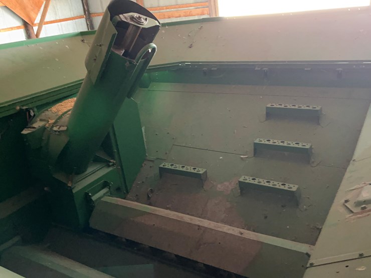 2000-john-deere-9650-image-33