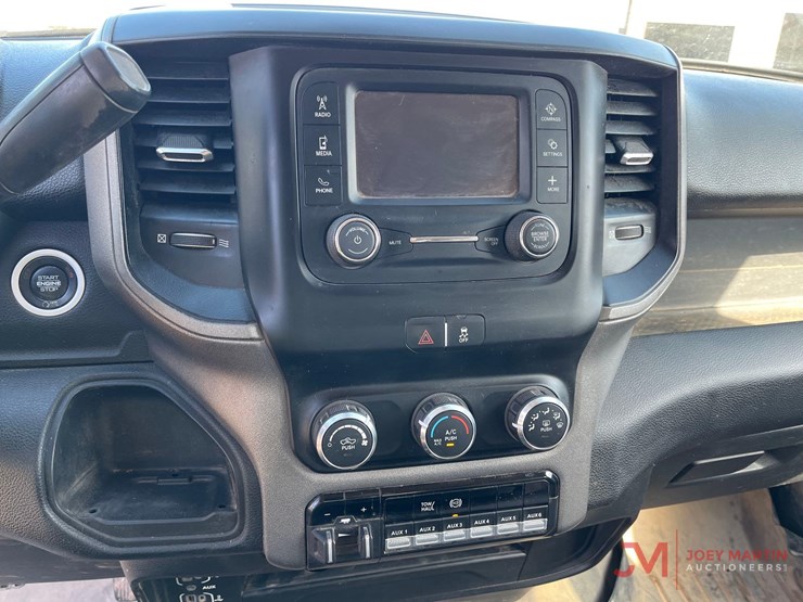 2019-ram-3500-hd-image-35