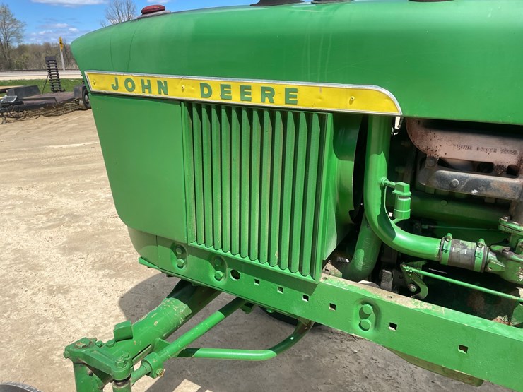 john-deere-2510-image-29