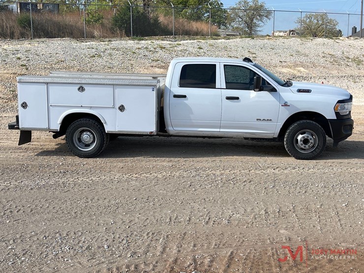 2019-ram-3500-hd-image-19