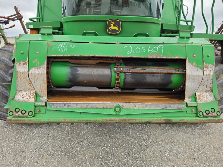 2004-john-deere-9660-sts-image-3