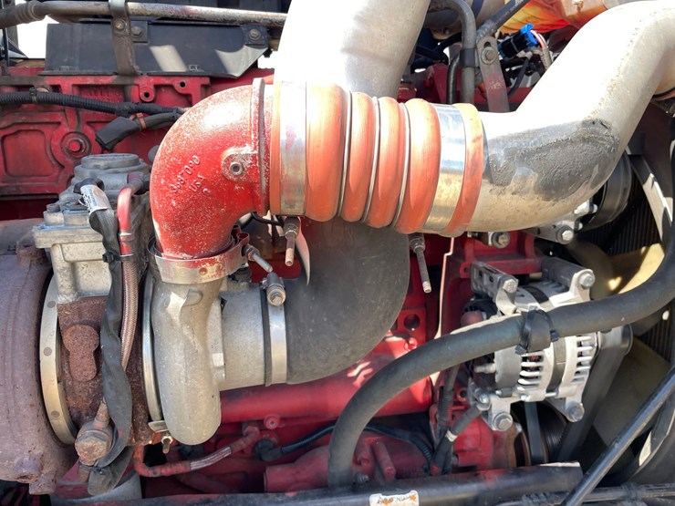 2013-kenworth-t660-image-89
