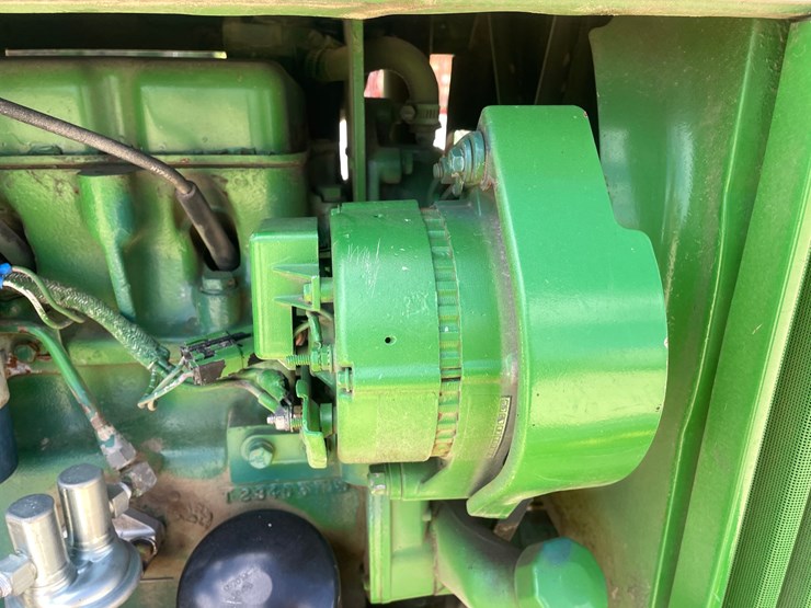 john-deere-2510-image-40