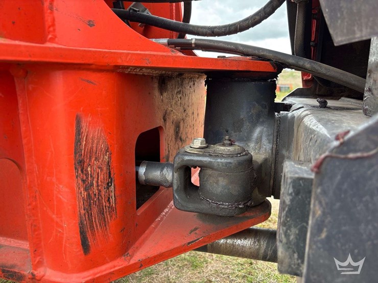 2023-kubota-r430-image-16