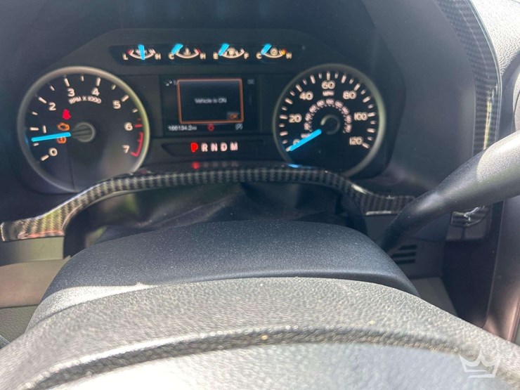2018-ford-f150-image-12