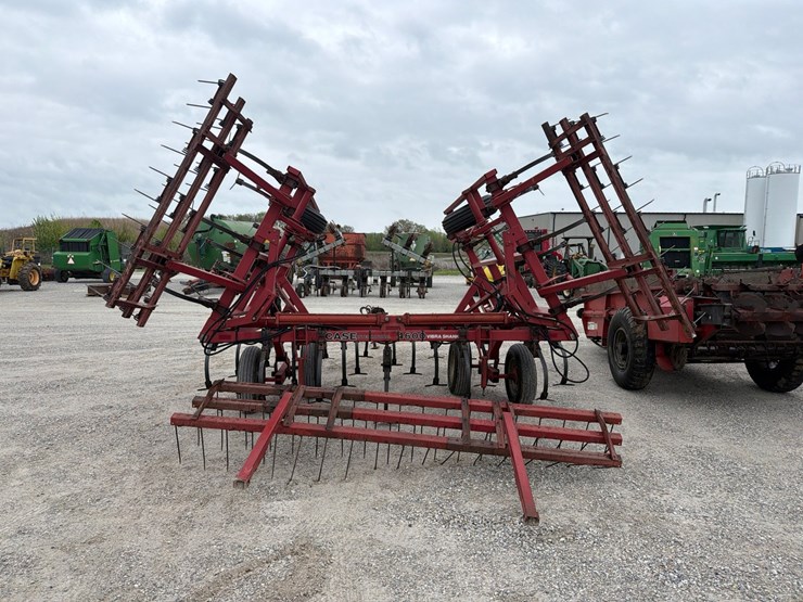 case-ih-4600-image-5
