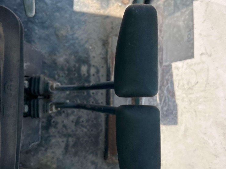 2012-yanmar-c50r-3c-image-22