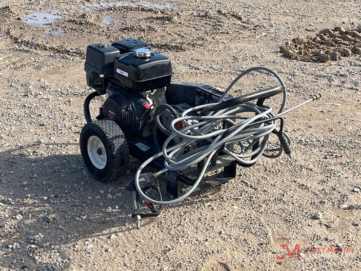 mi-t-m-cw-2505-4-mgh-pressure-washer-image-3