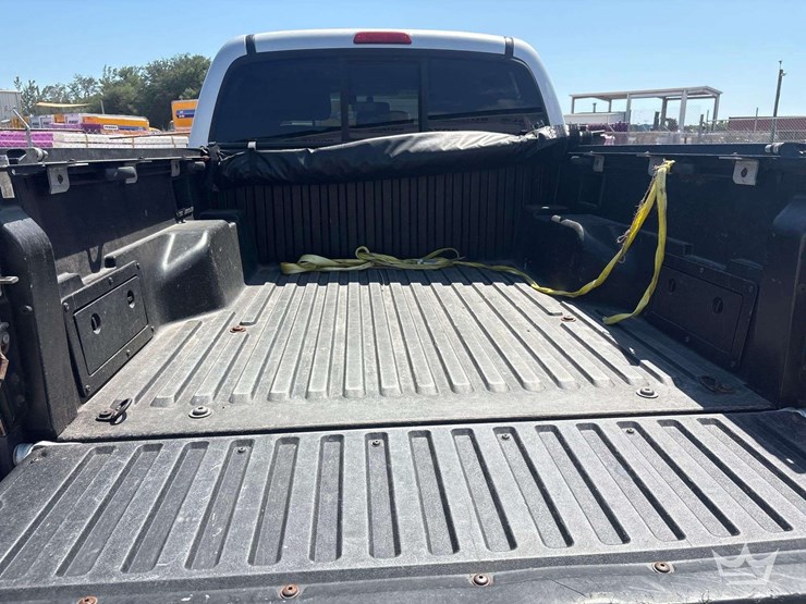2006-toyota-tacoma-image-28