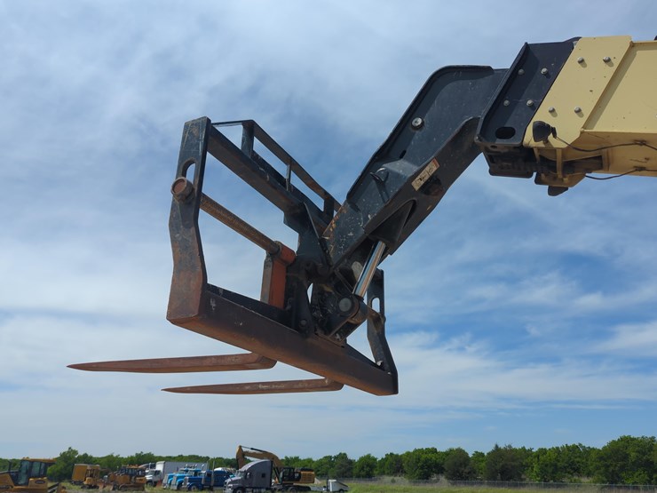 jlg-642-image-6